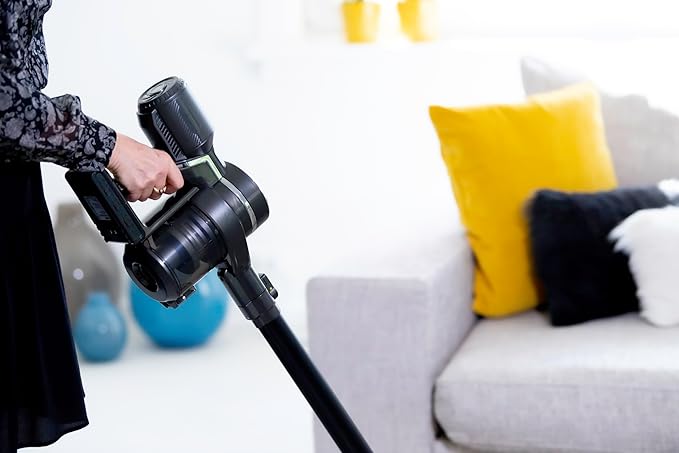 Denx - Wired Vacuum Cleaner ©